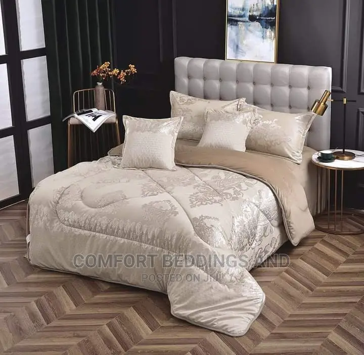 Six by Six Bedcover 6pcs Cream