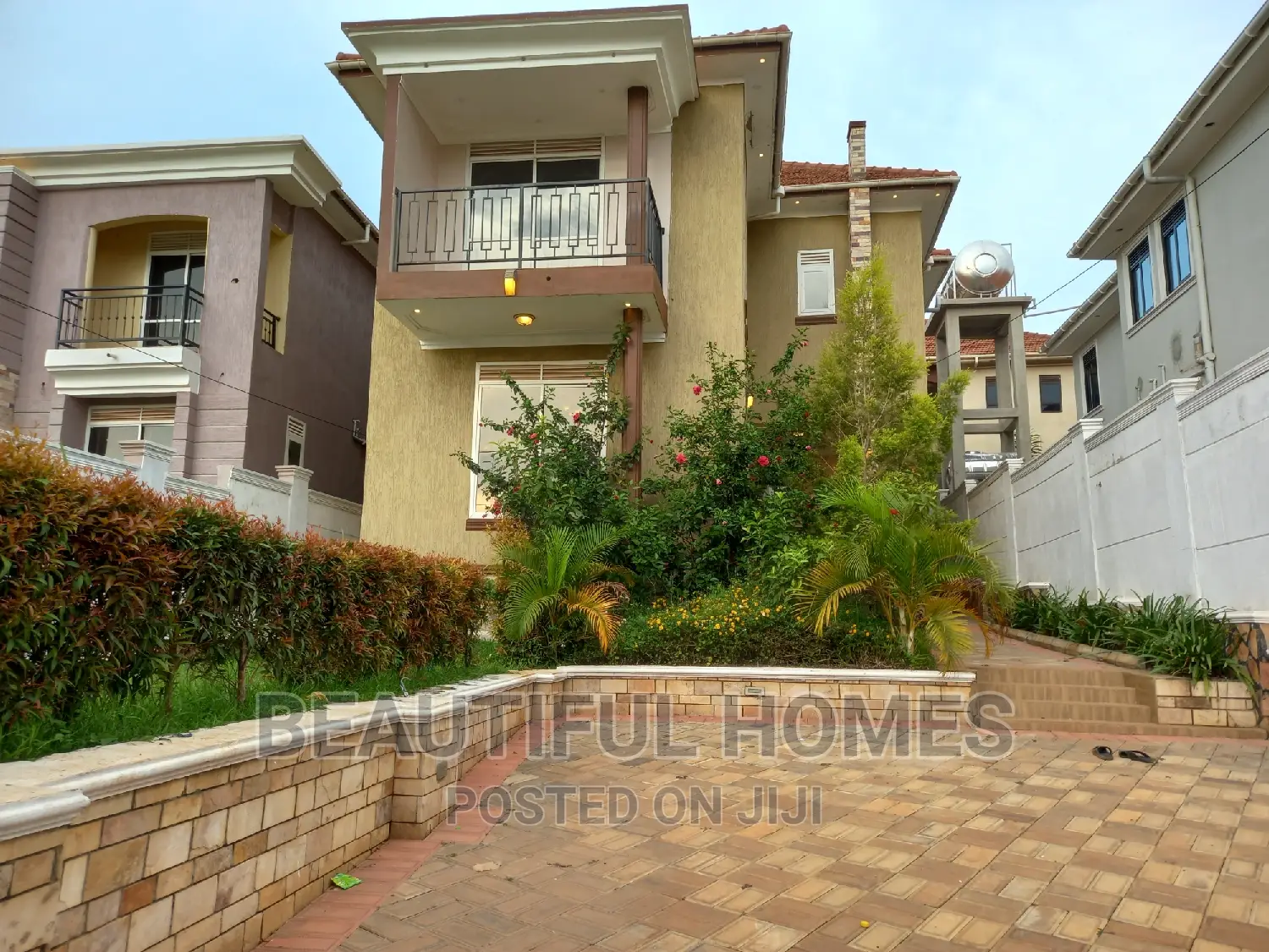 Furnished 4bdrm Maisonette in Kira High End for sale