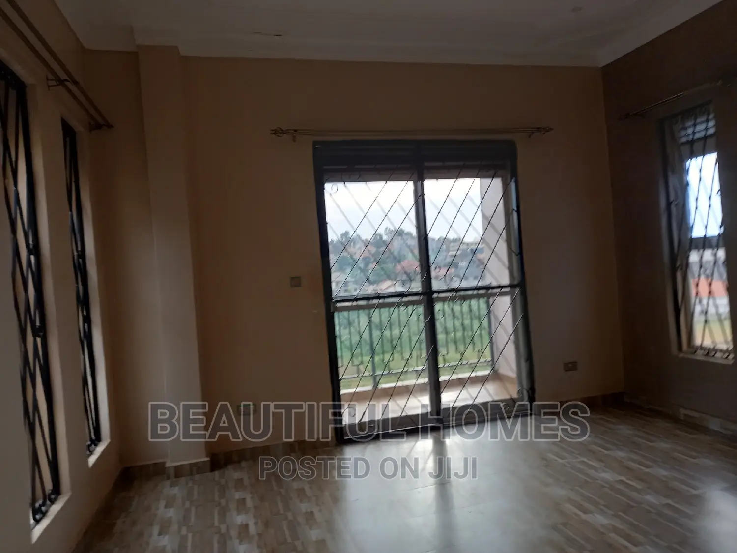 Furnished 4bdrm Maisonette in Kira High End for sale