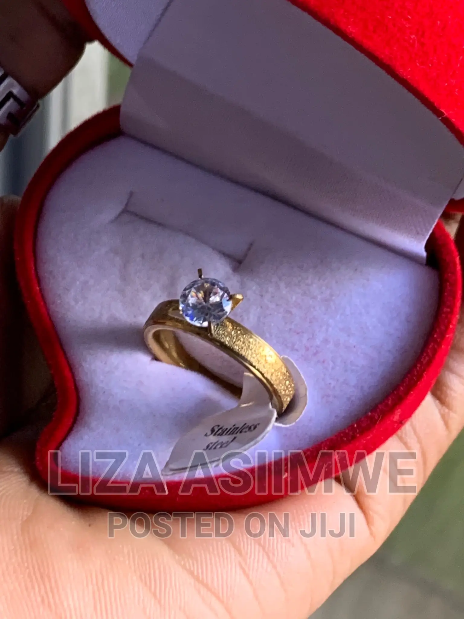 Engagement Rings Available at a Good and Affordable Price