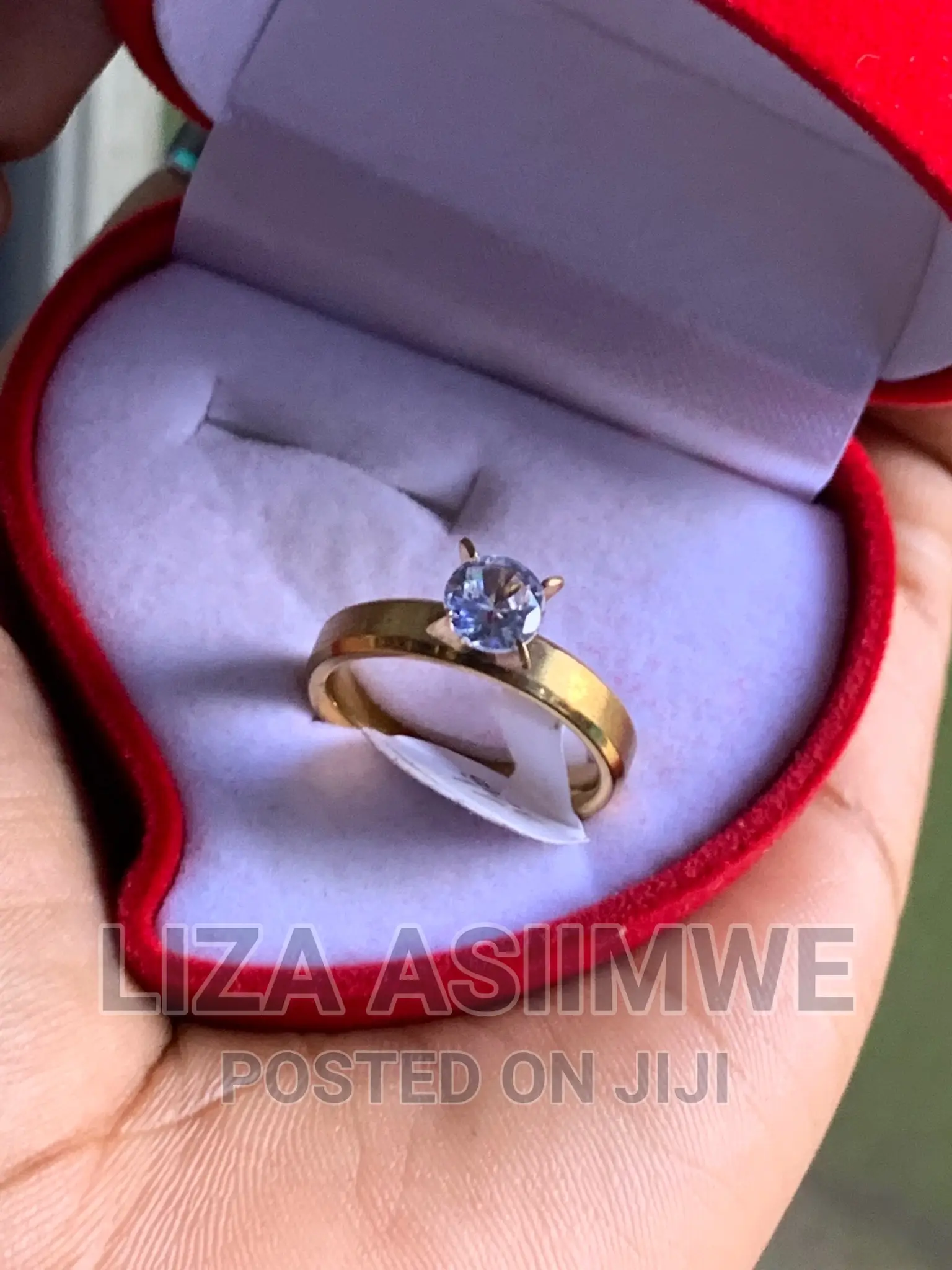 Engagement Rings Available at a Good and Affordable Price