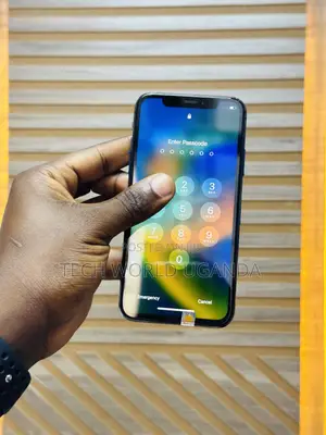Apple iPhone X 64 GB Black