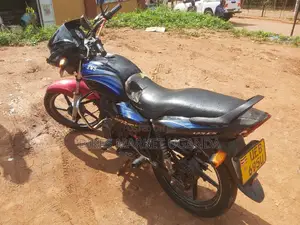 TVS HLX 125 2016 Blue