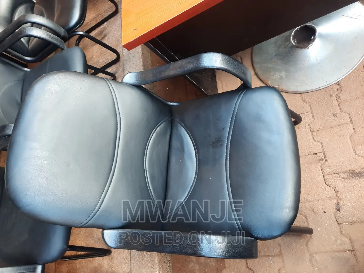 Short Back Executive Chair