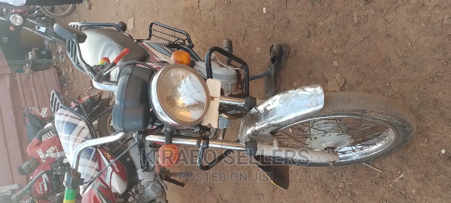 TVS 2019 Red