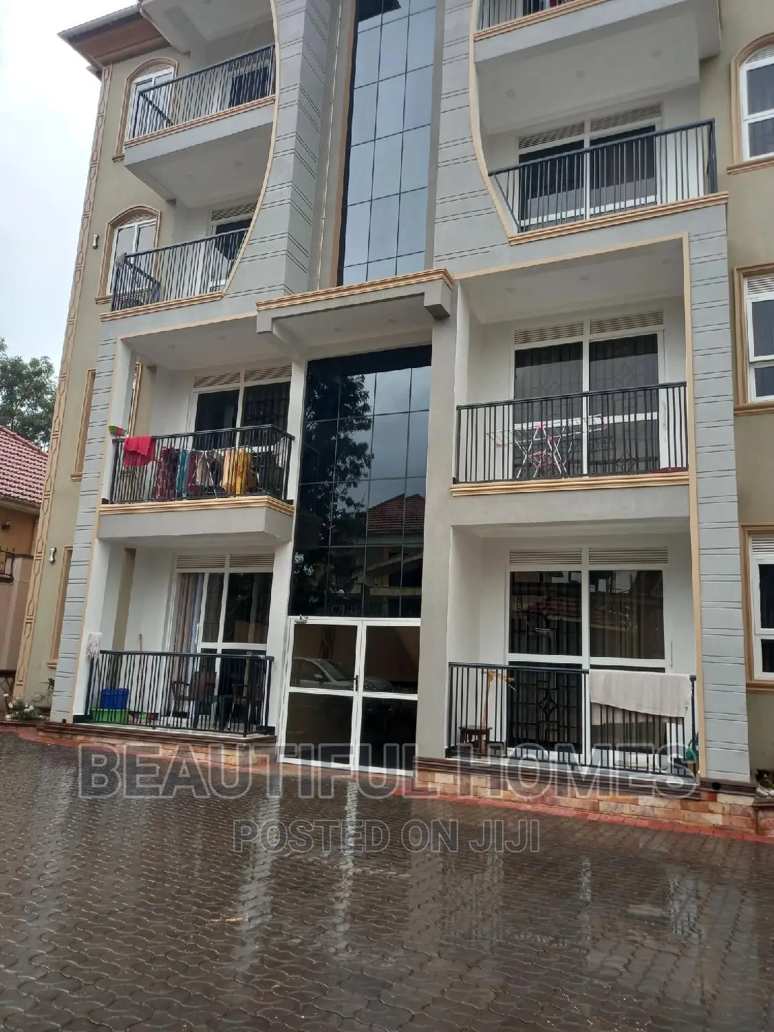Furnished 2bdrm Apartment in Bunga Tarmack, Makindye for sale