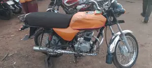 Bajaj Boxer 2020 Red