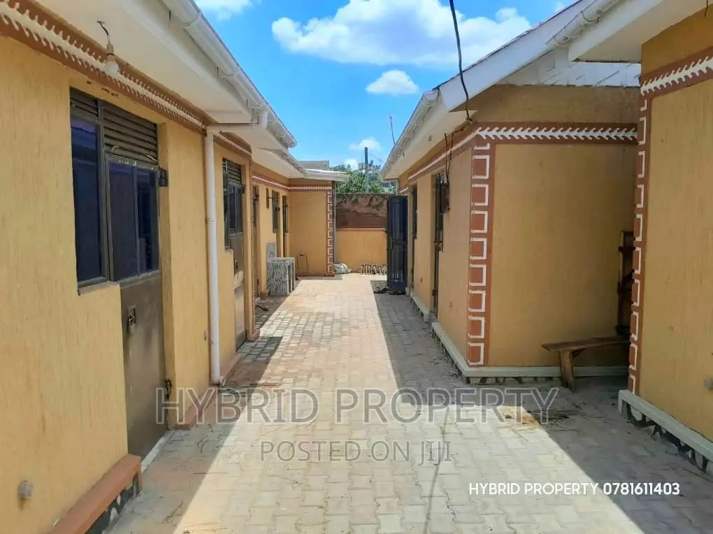 Beautiful/Fancy Shops for Sale at Kasubi Along Hoima Road.