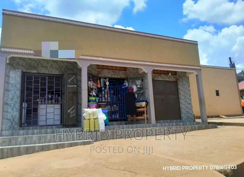 Beautiful/Fancy Shops for Sale at Kasubi Along Hoima Road.