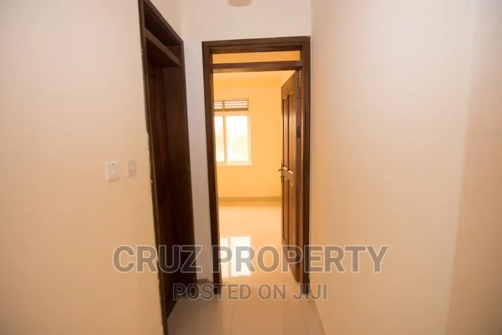 Condominium Units Apartment for Sale
