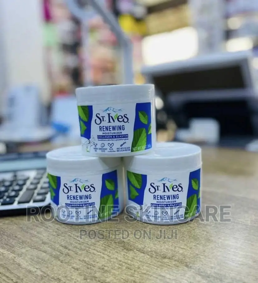 St Ives Renewing Moisturising Cream ( Collagen Elastin )