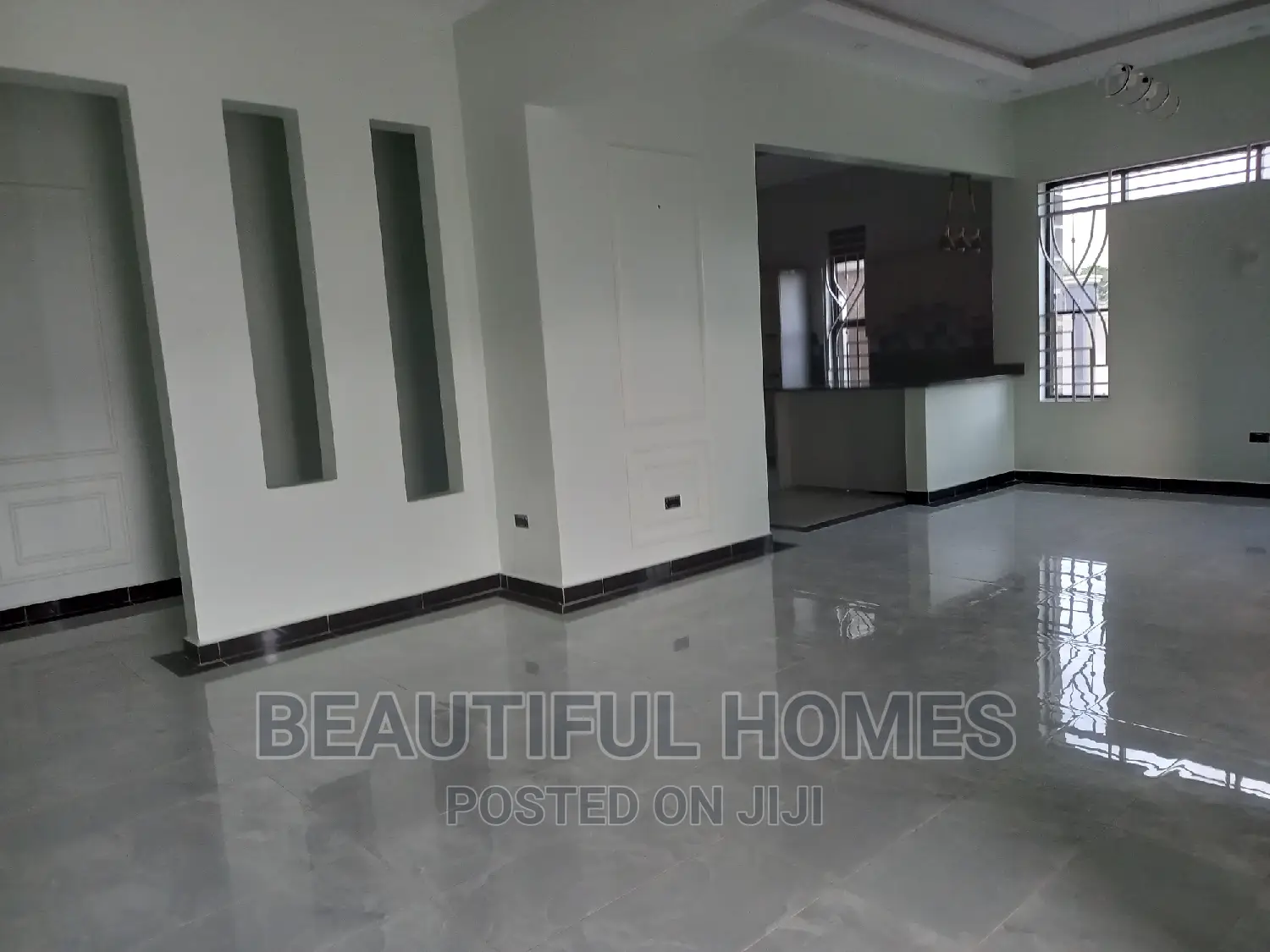Furnished 4bdrm House in Kira Mamerito Road for sale