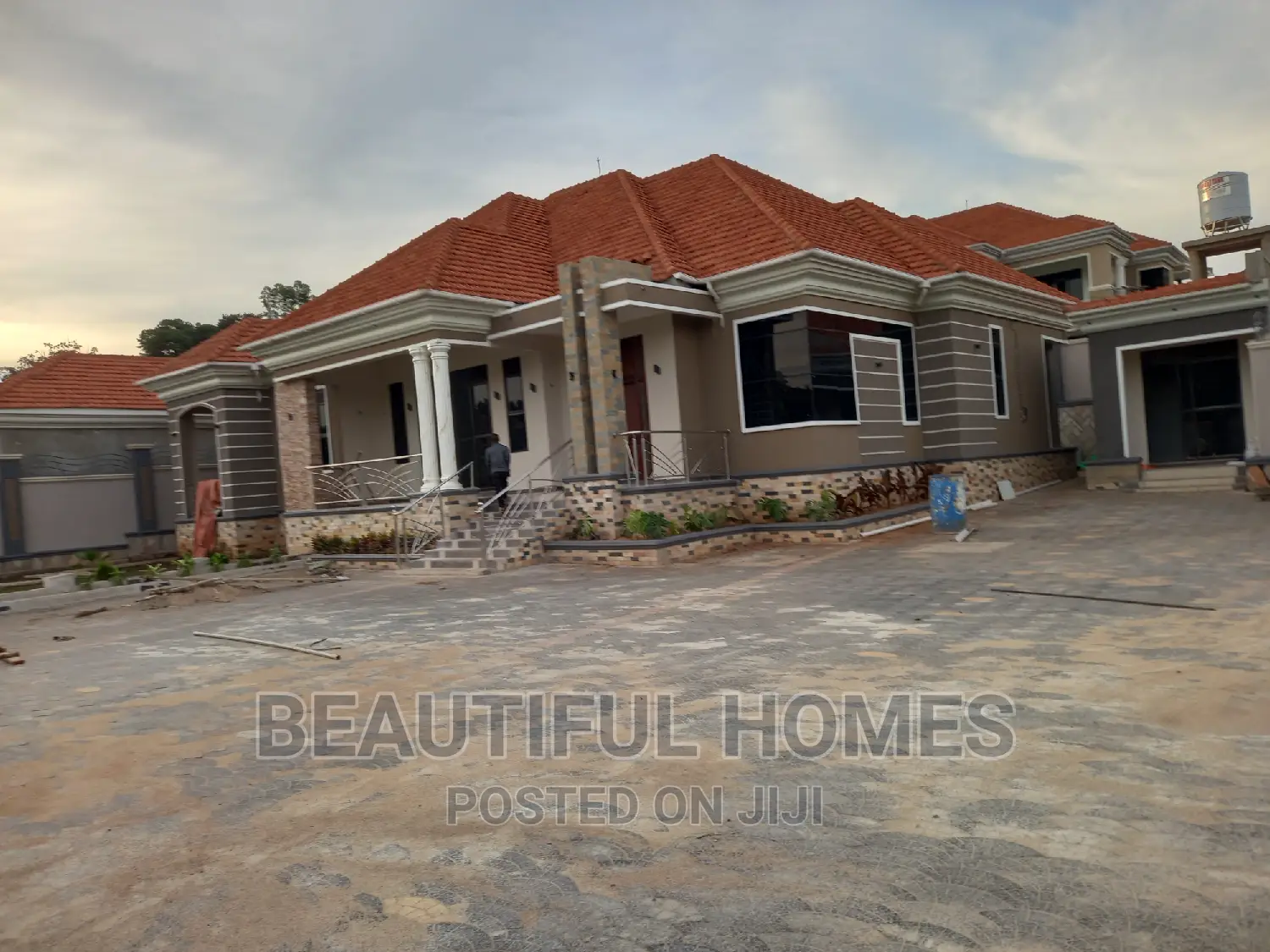 Furnished 4bdrm Bungalow in Kira Nice Tarmacked for sale