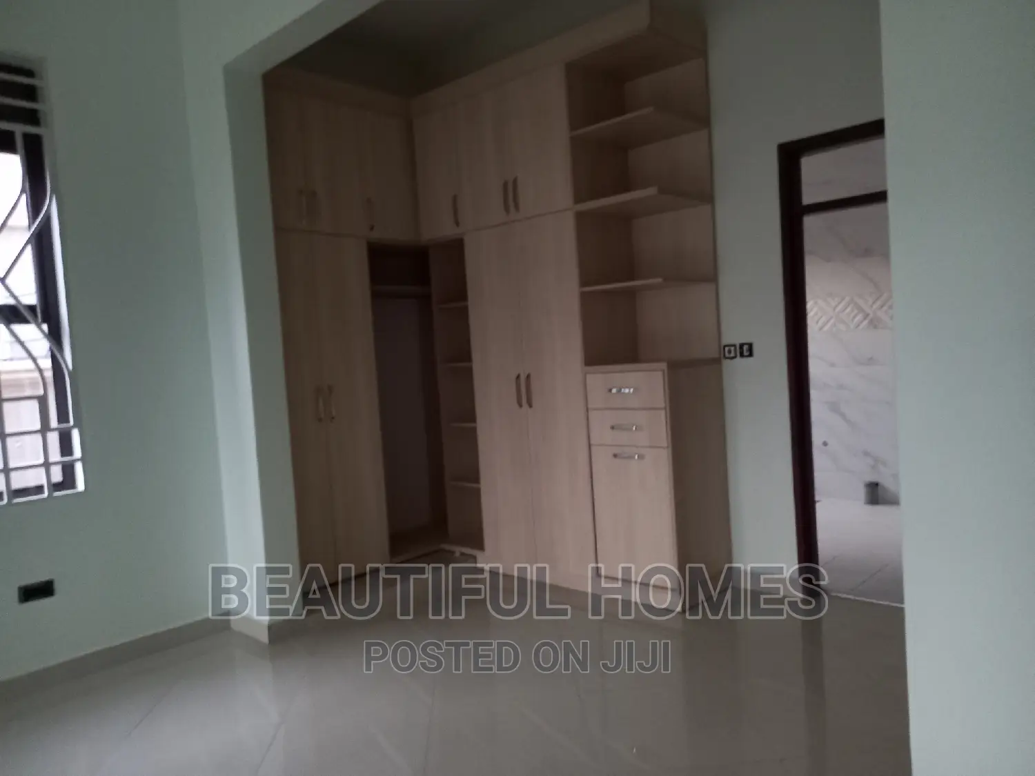 Furnished 4bdrm Bungalow in Kira Nice Tarmacked for sale