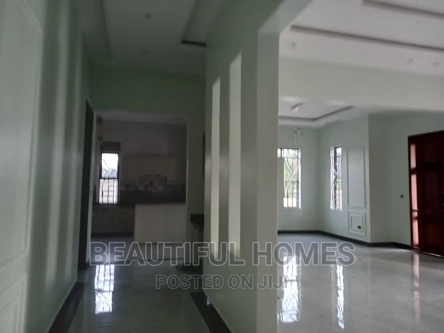 Furnished 4bdrm House in Kira Ministers for sale