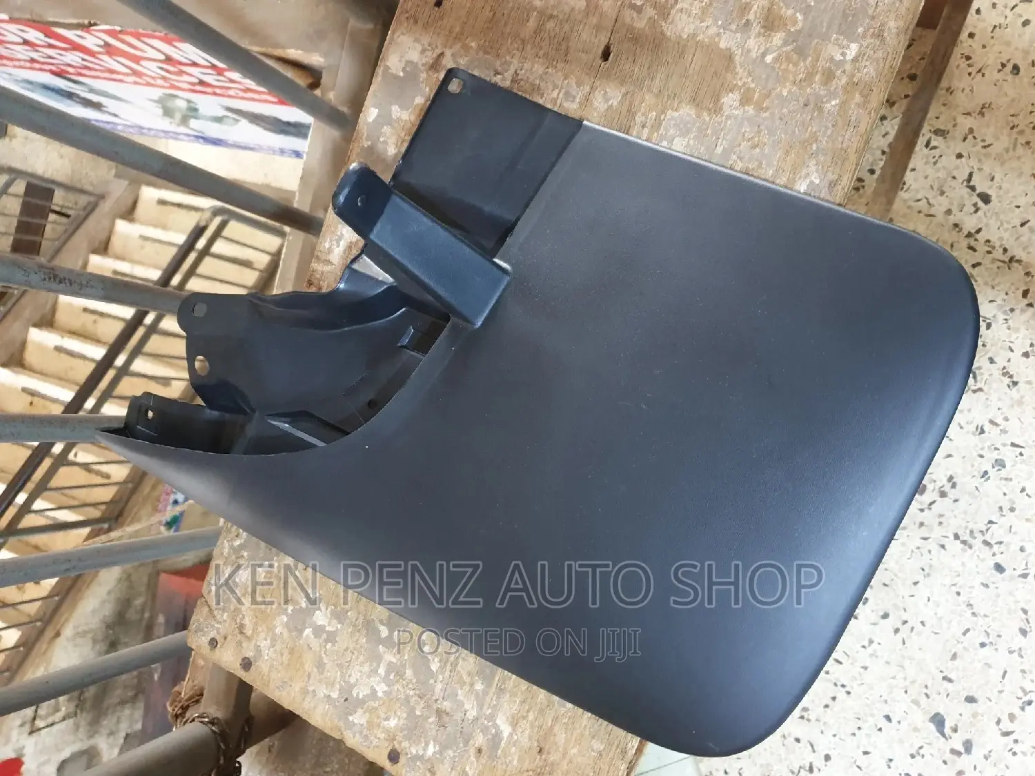 Mudflaps Nissan Hardbody