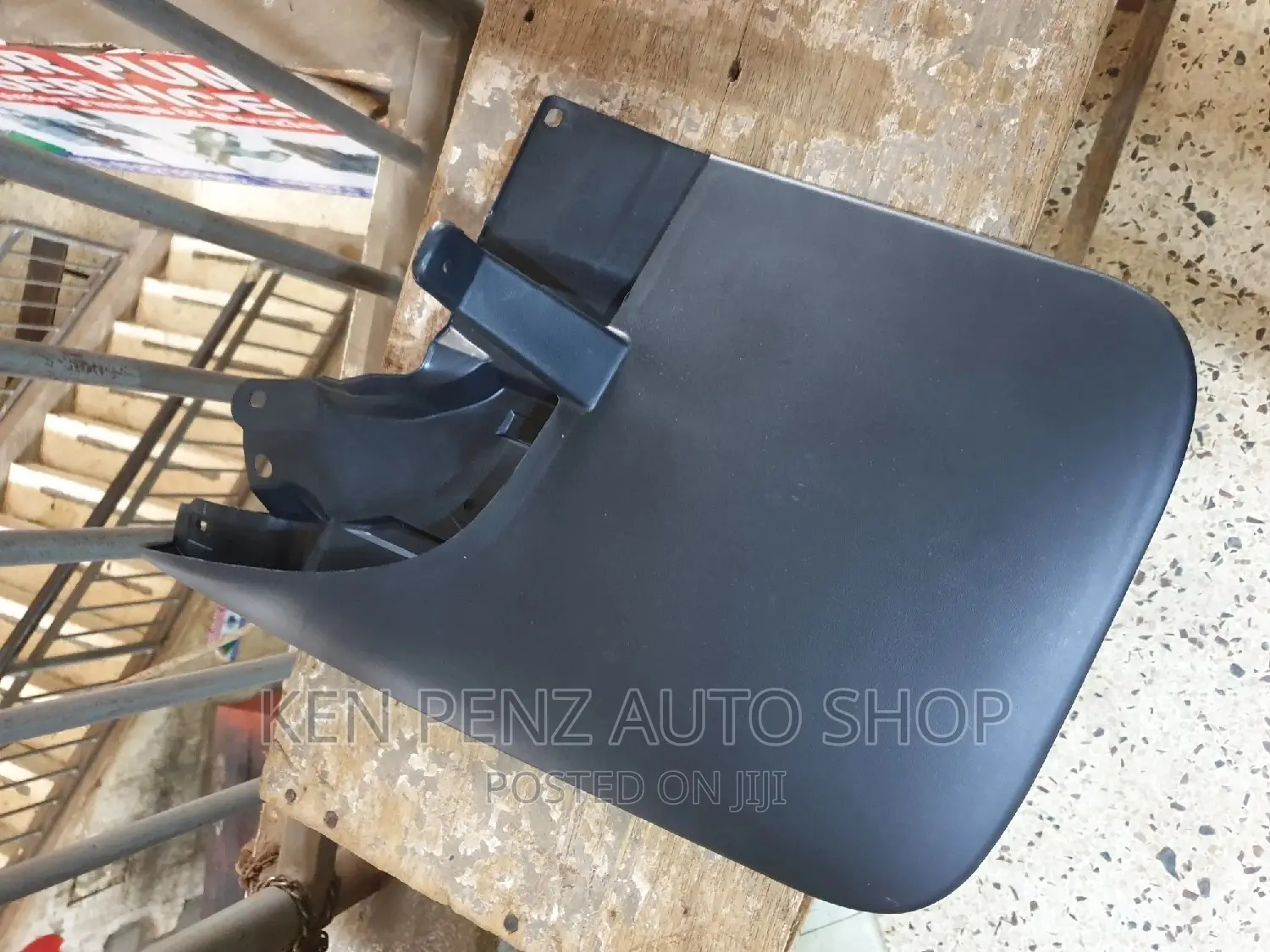 Mudflaps Nissan Hardbody