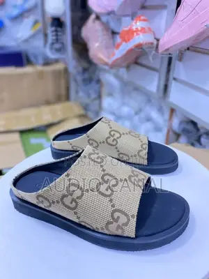 Gucci Classic Sandles
