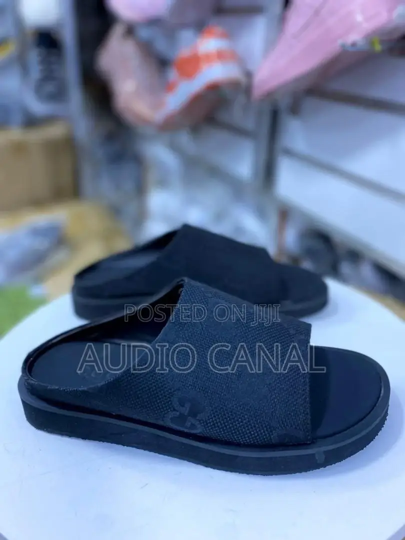 Gucci Classic Italian Sandals