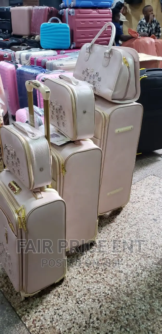 Luxury Noble Leather Suitcase.Large.( Gold)