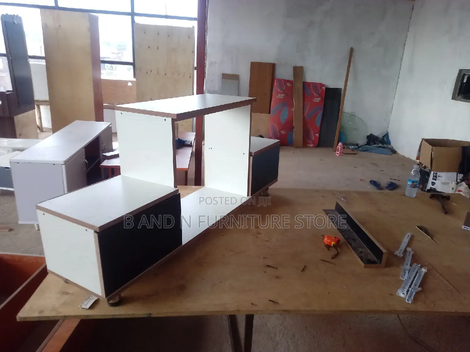 Excellent TV Stand of 1.2 by 4fts