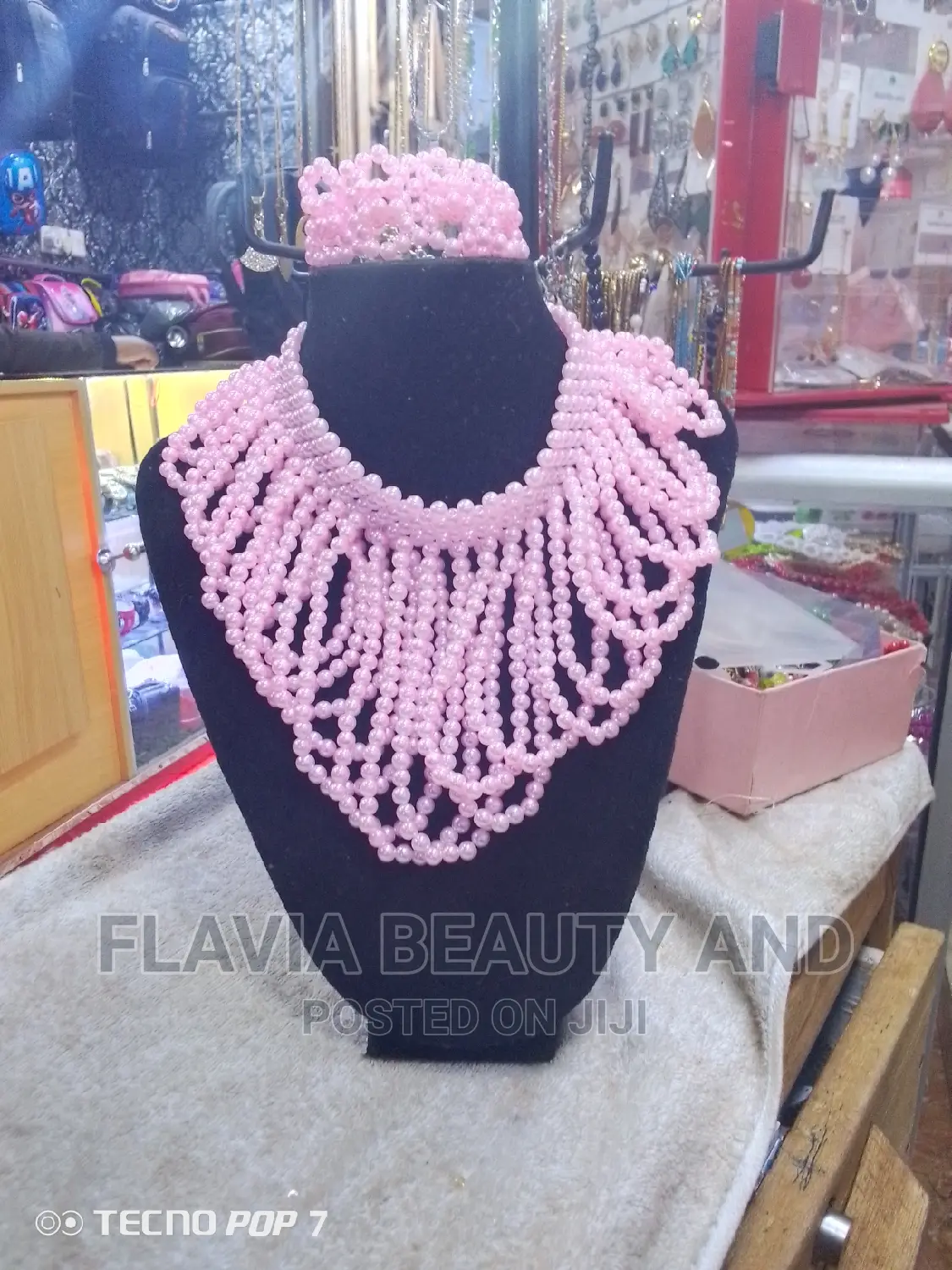 Necklace. Beaded