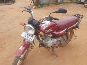 Bajaj CT 110X 2022 Red