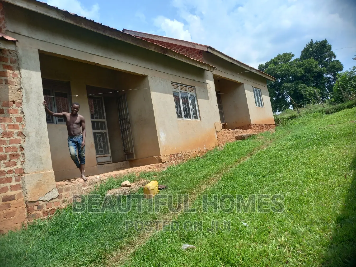 2bdrm Apartment in Kira for sale