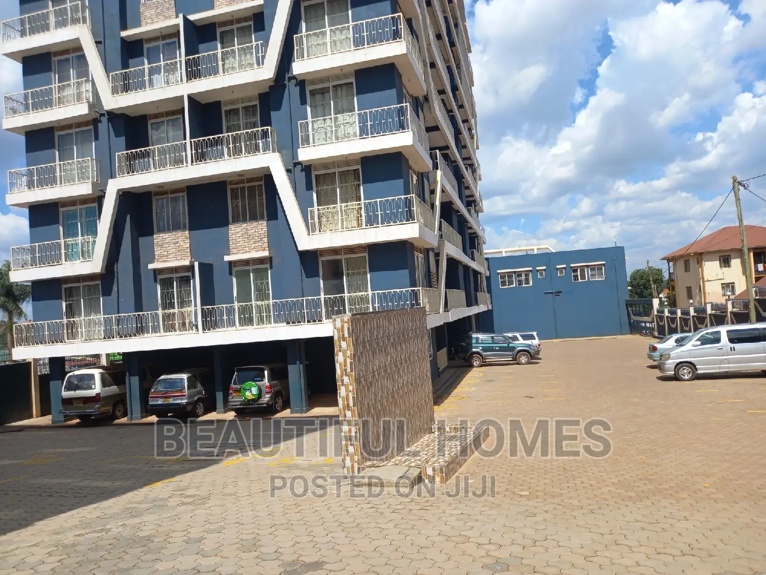 Furnished 3bdrm Condo in Kireka Organised, Nakawa for sale