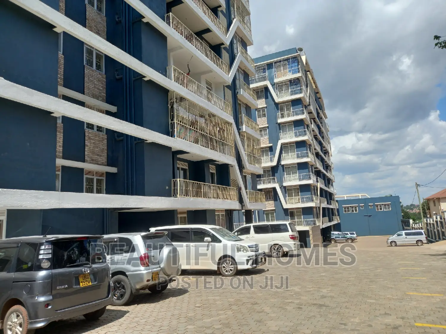 Furnished 3bdrm Condo in Kireka Organised, Nakawa for sale