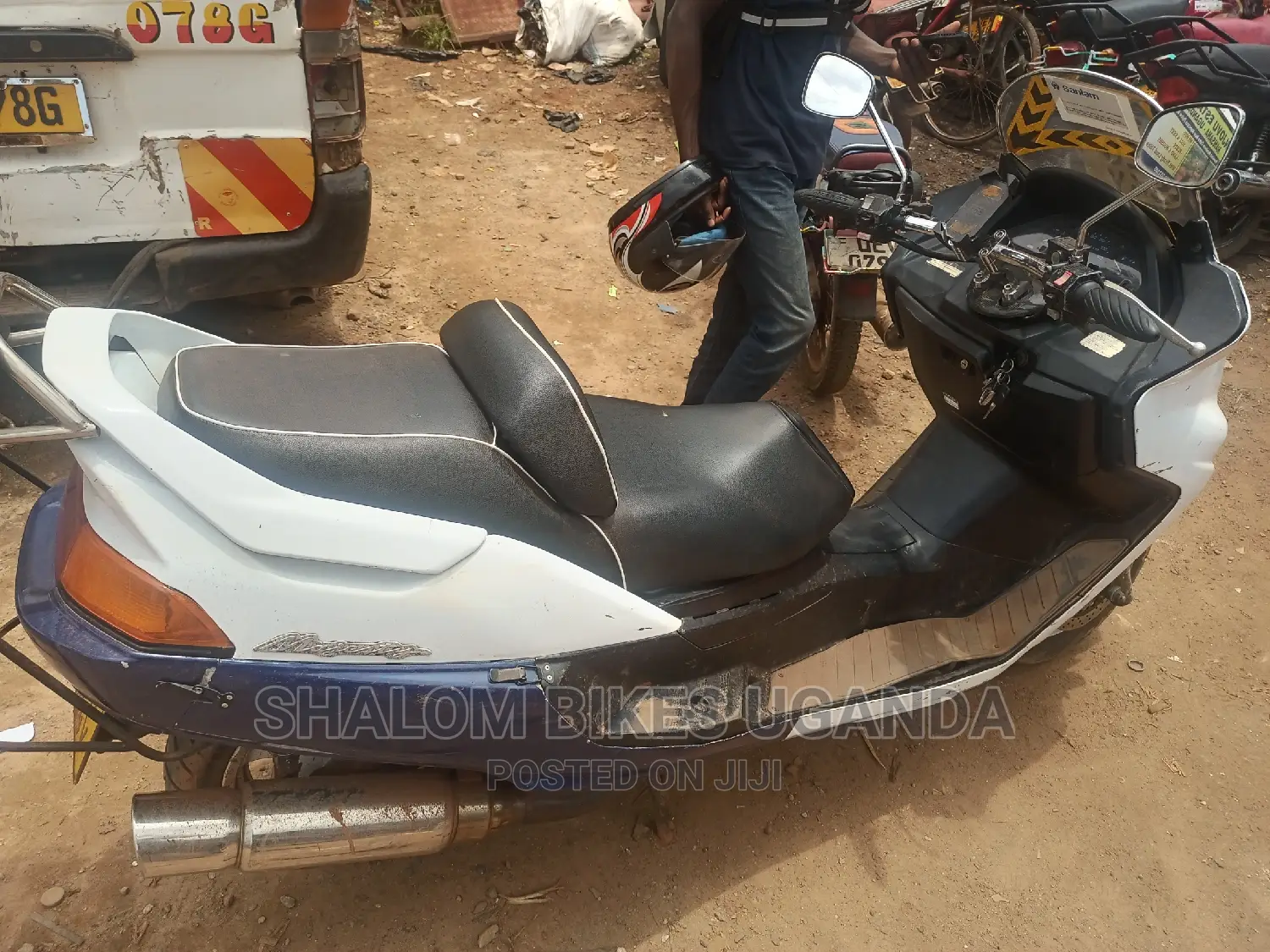 Yamaha Majesty 2019 White