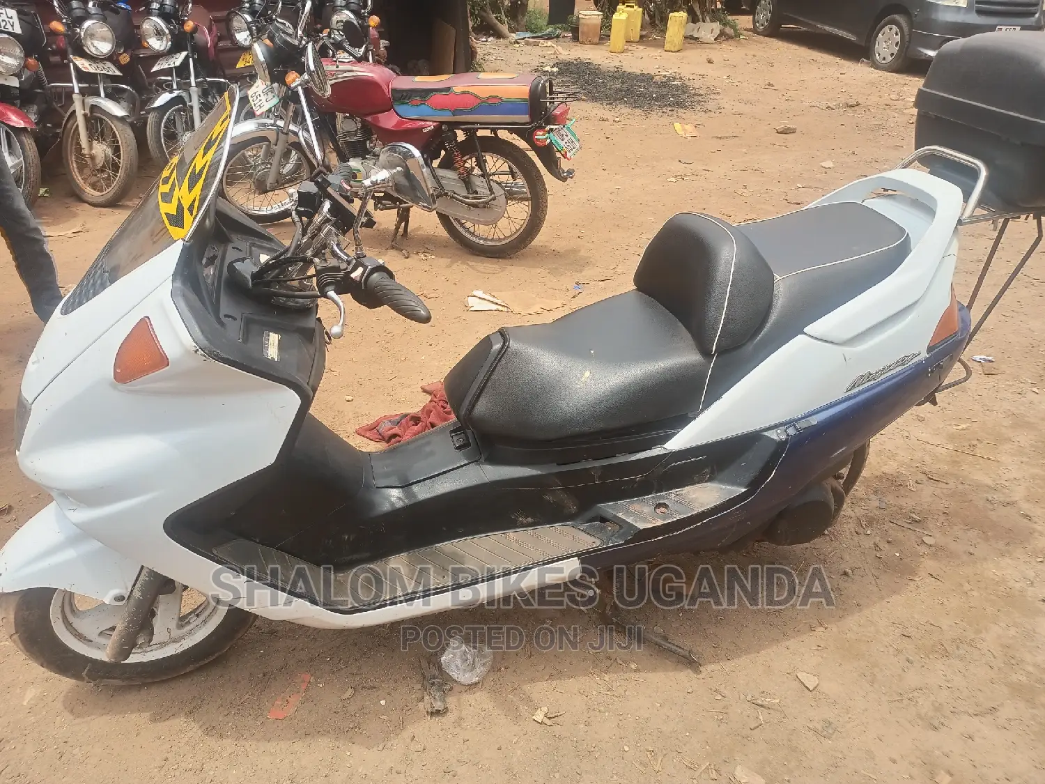 Yamaha Majesty 2019 White