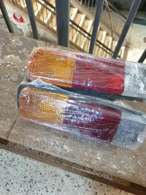 Landcruiser Hardtop (Staut) Tail Lamps