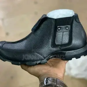 Original Clarks Men's Boots-Black