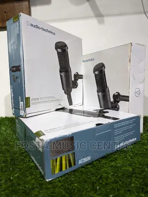 Studio Microphone Audio Technica Ath 2020 .
