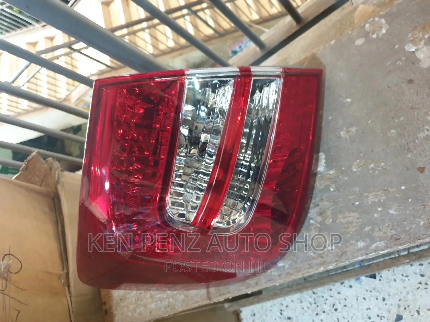Tail Lamps Premio C ( 2004 - 2006)