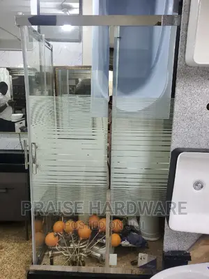 Normal Shower Room