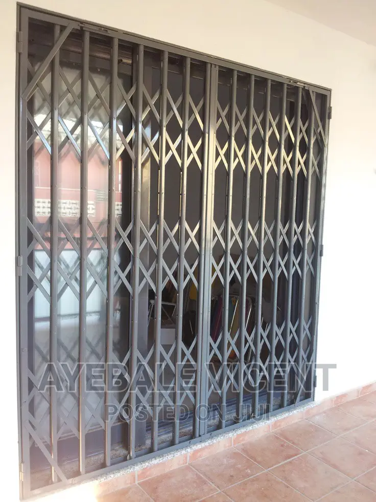Collapsible Door's
