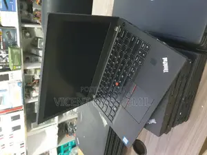 Laptop Lenovo ThinkPad X270 8GB Intel Core I5 SSD 256GB