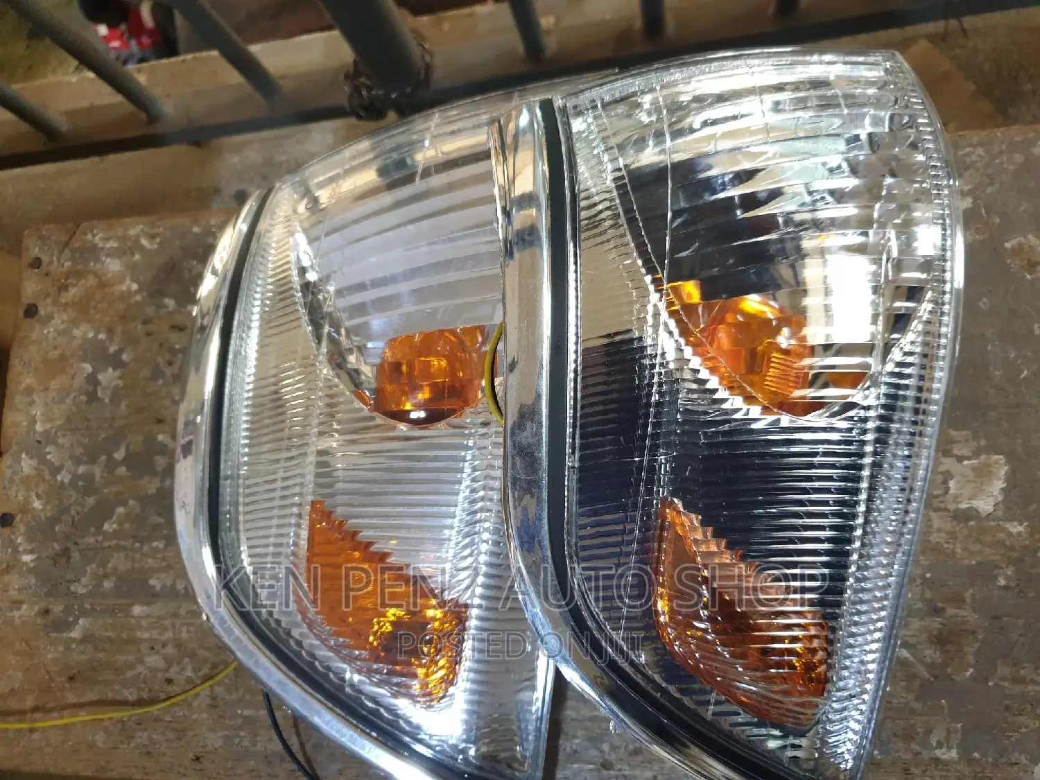 Conerlamps Hiace Regius