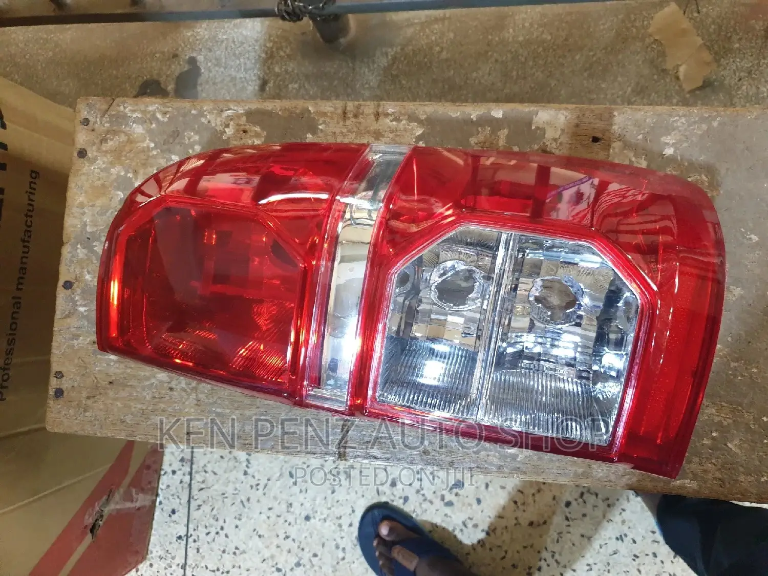 Tail Lamp Hillux Vigo Super
