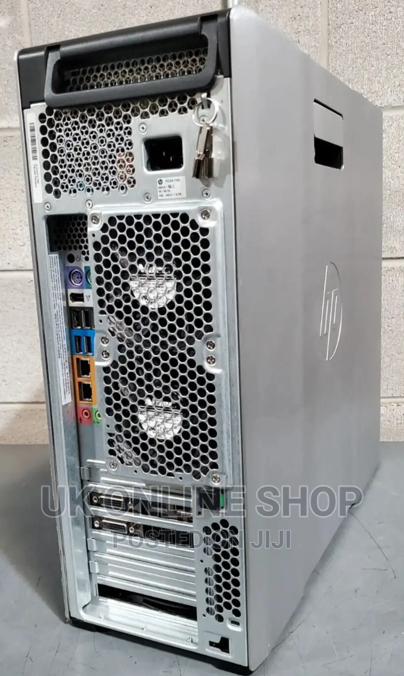 Desktop Computer HP Z620 4GB Intel Xeon HDD 500GB