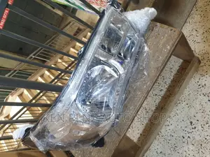 Headlamps Hillux Revo