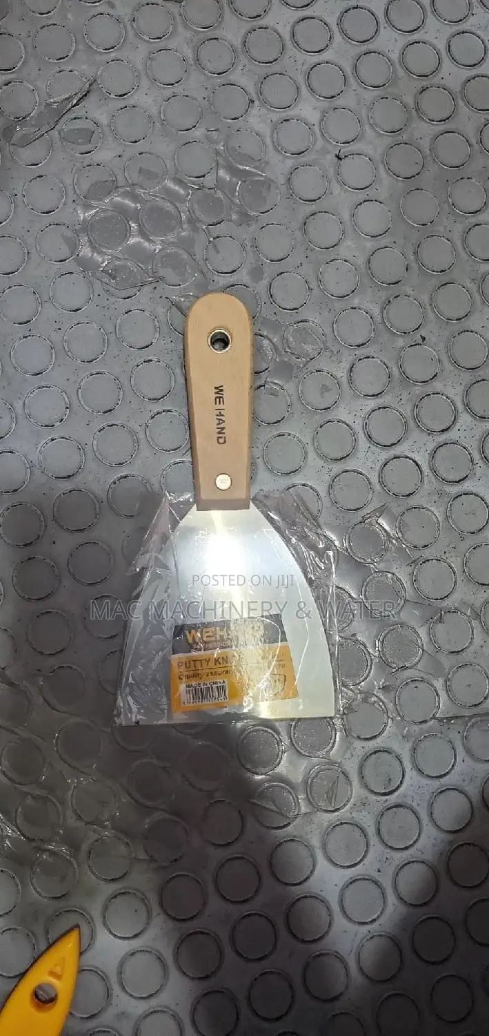 Scraper Tool / Putty Knife