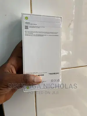 New Apple iPhone 15 128 GB Black