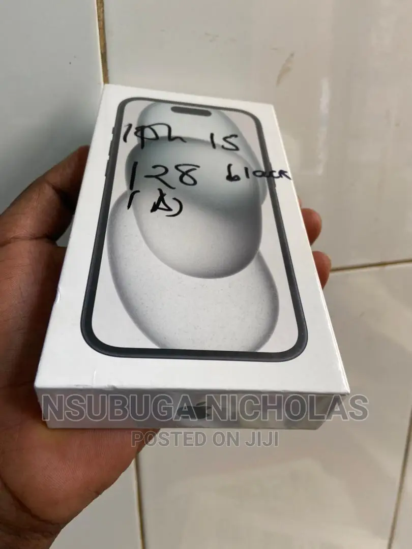 New Apple iPhone 15 128 GB Black