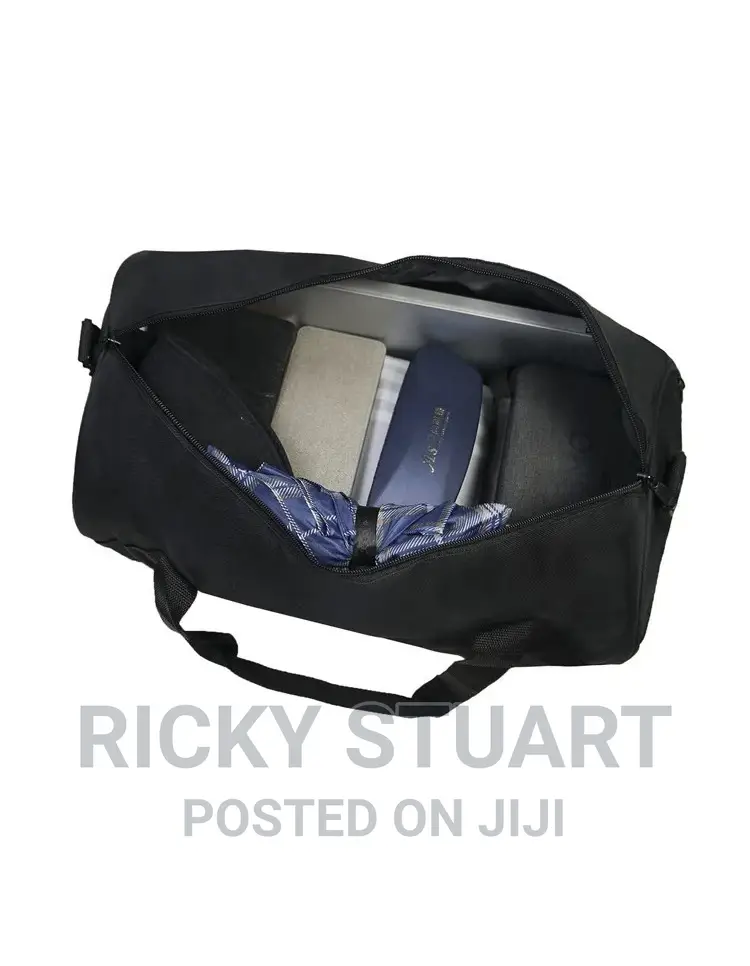 Large Capacity Men Women Travel Duffel Sports Gym Bag