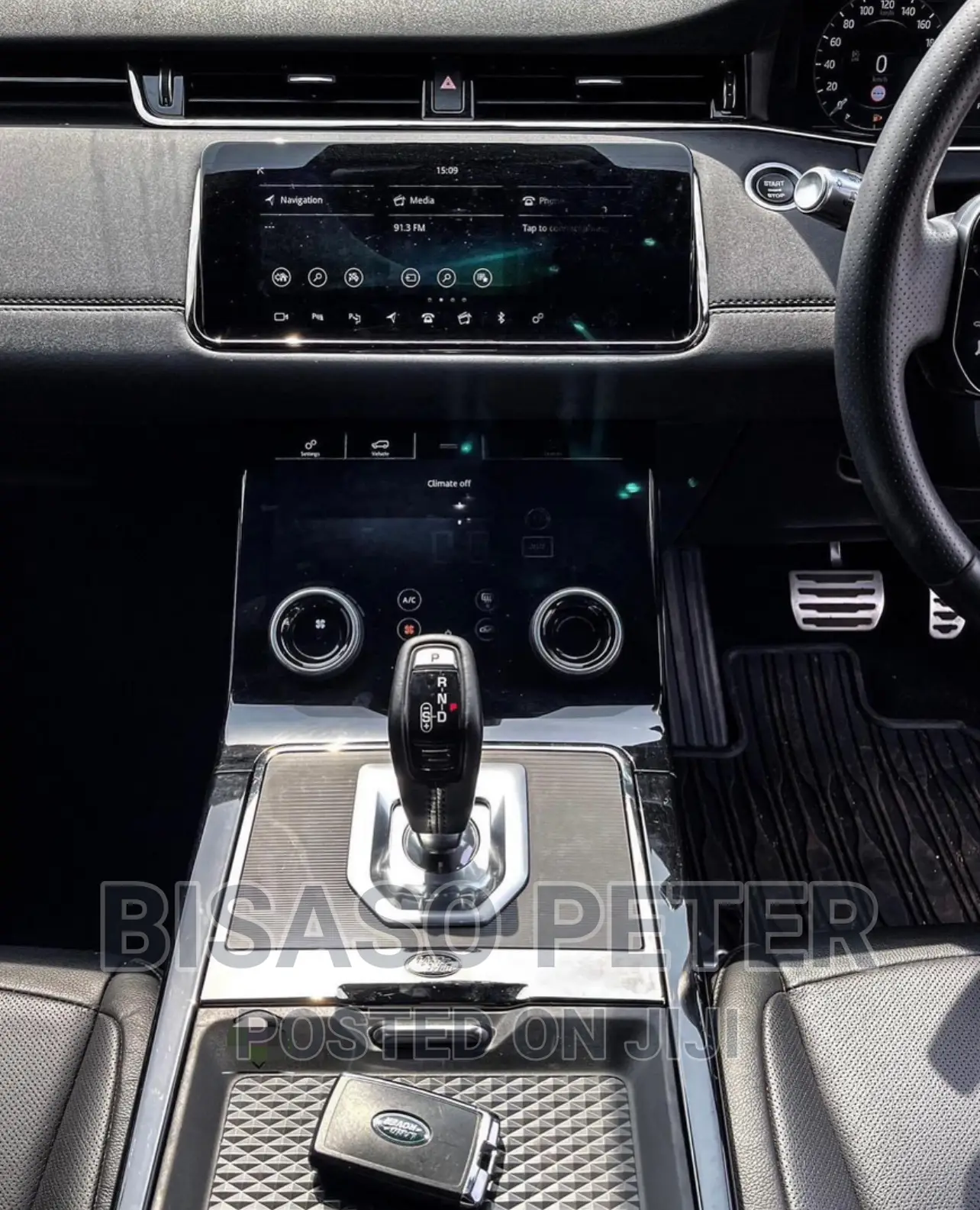 Land Rover Range Rover Evoque SE 2022 Black