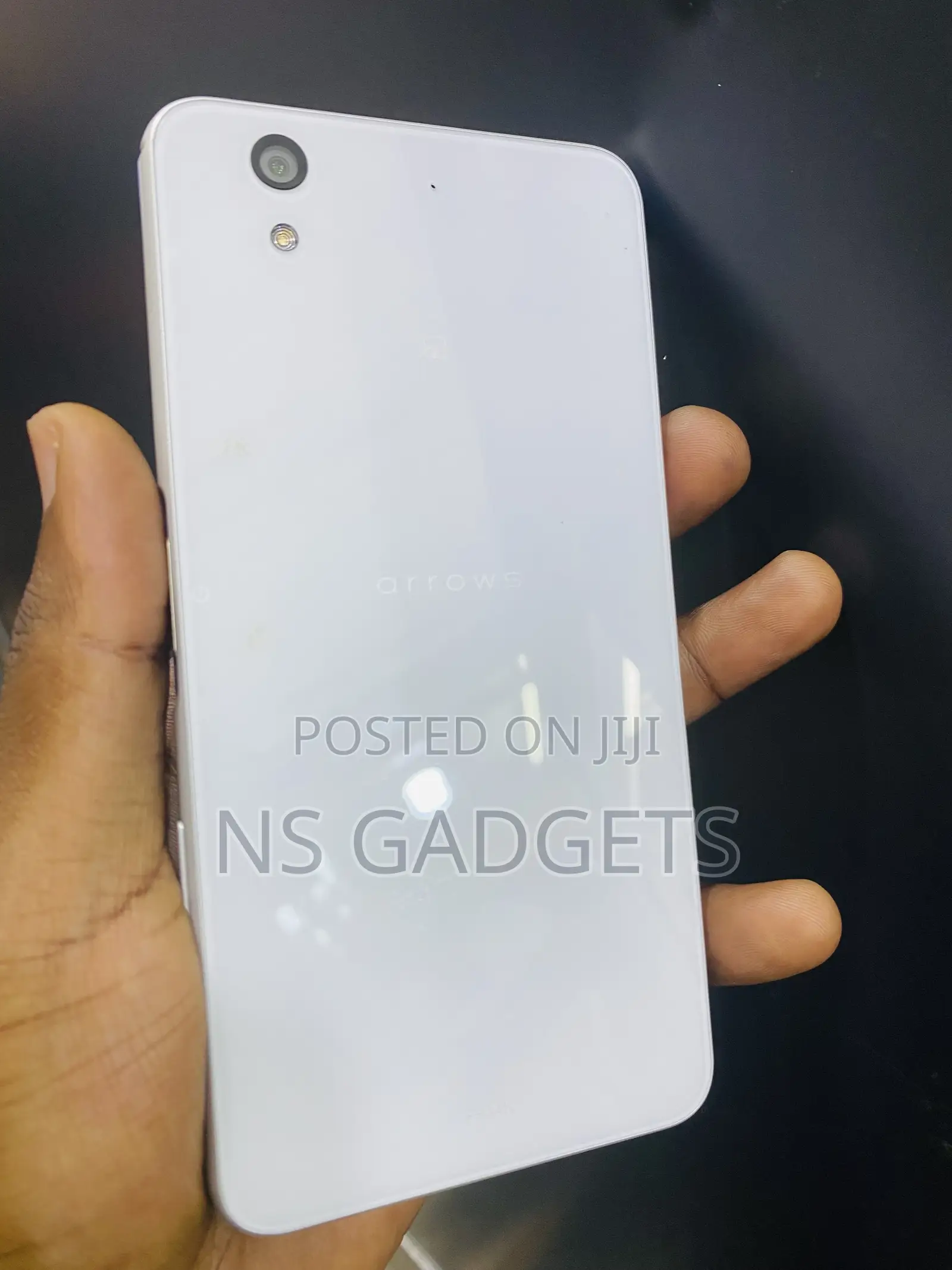 Fujitsu Arrows Be F-04K 32 GB White