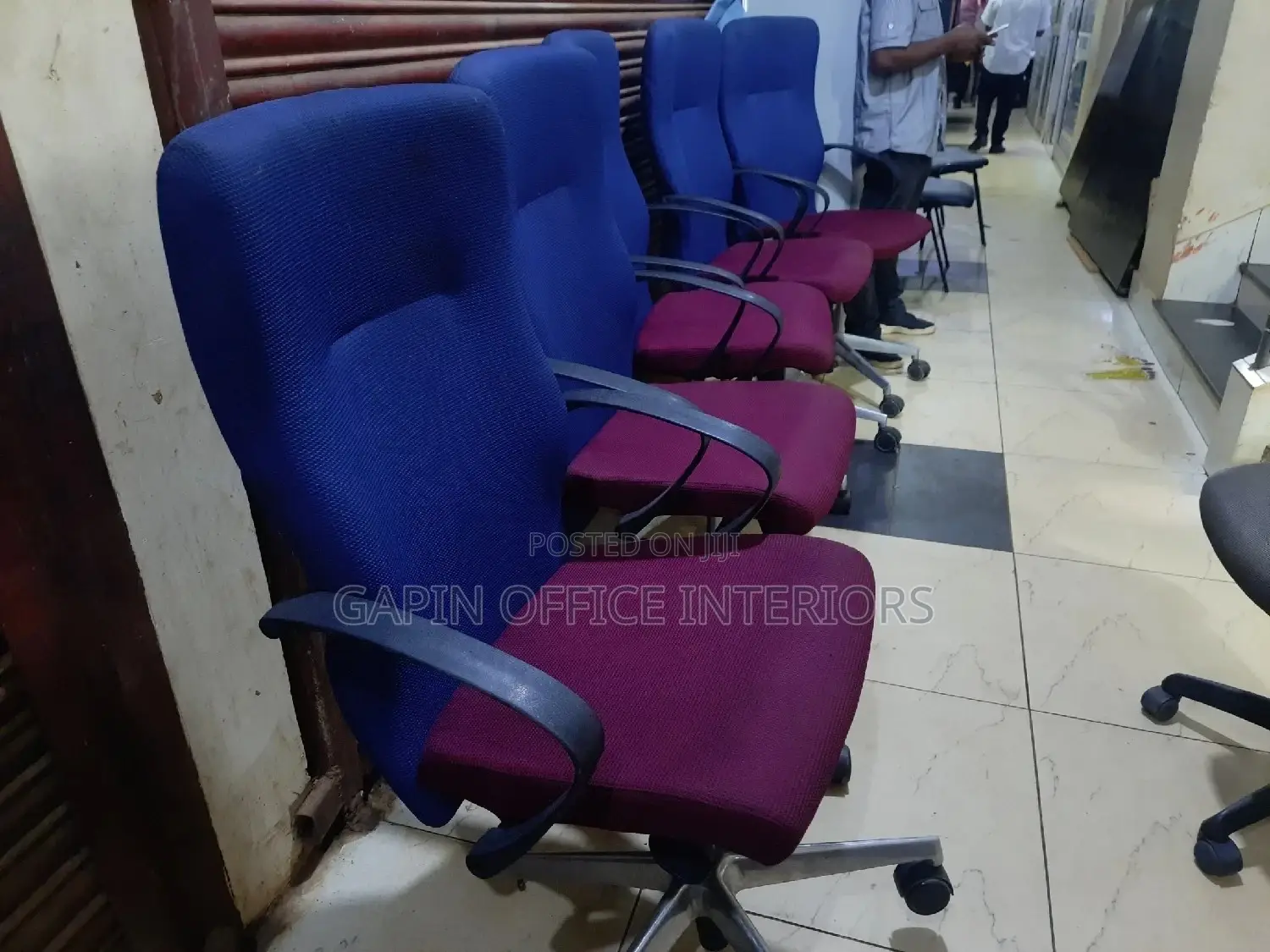Second Hand Chairs for Sell